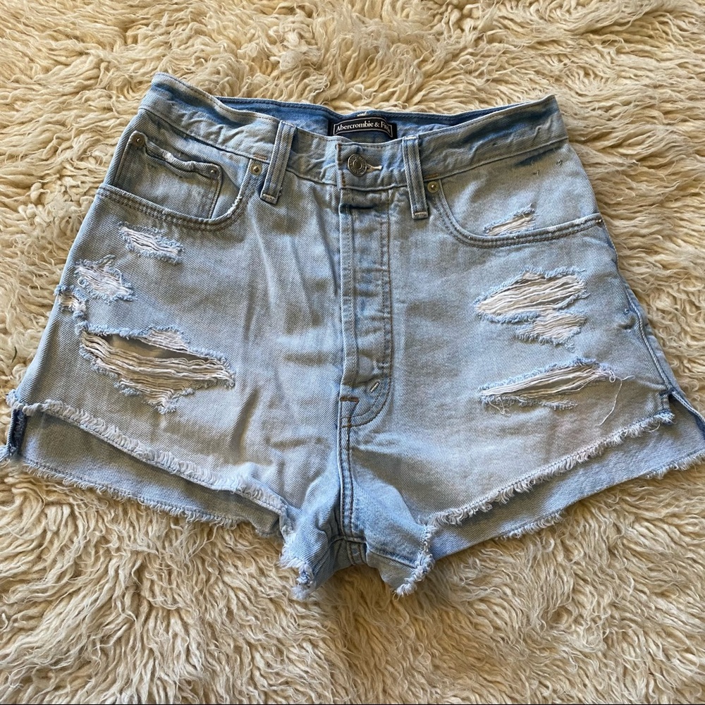 Abercrombie high rise short
